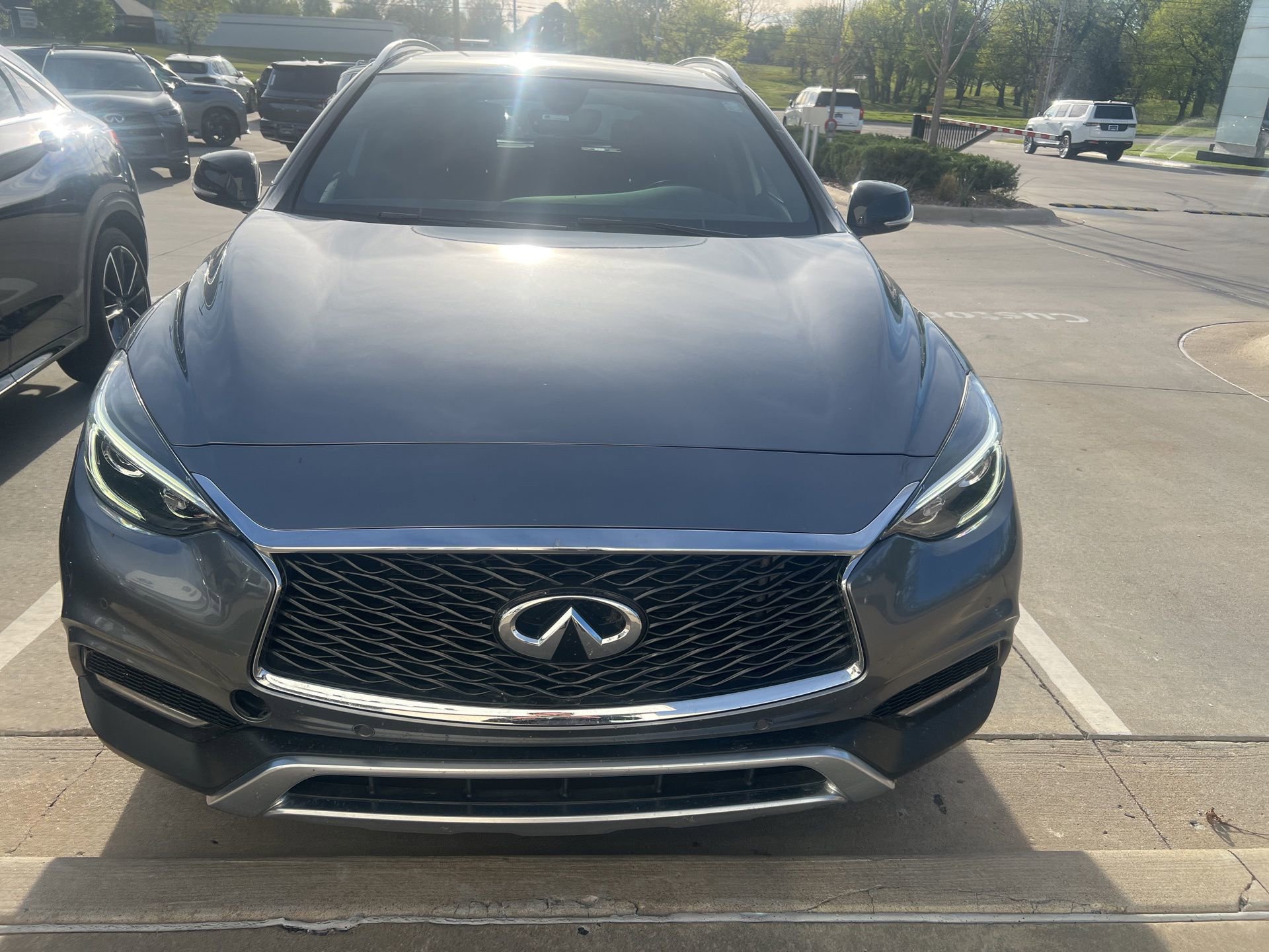 Certified 2017 INFINITI QX30 Premium w/ Navigation Package image 2
