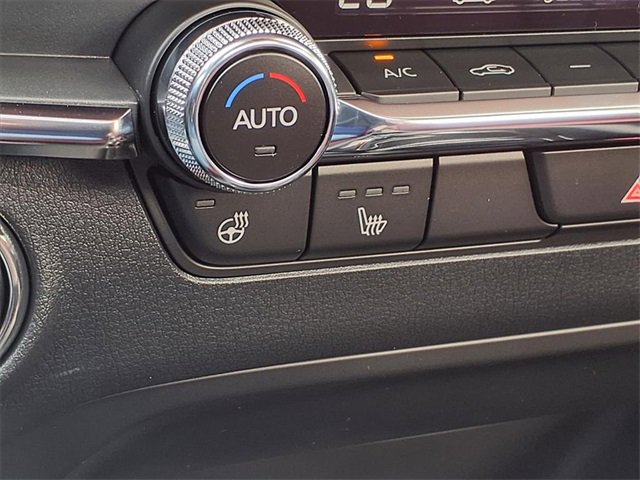 New 2026 MAZDA MAZDA3 Hatchback w/Premium Plus Pkg image 10