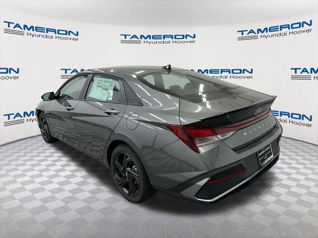 New 2026 Hyundai Elantra SEL Sport FWD image 3
