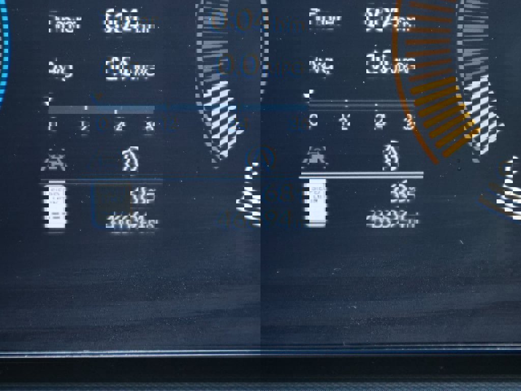 Used 2024 Hyundai Santa Fe SE image 32