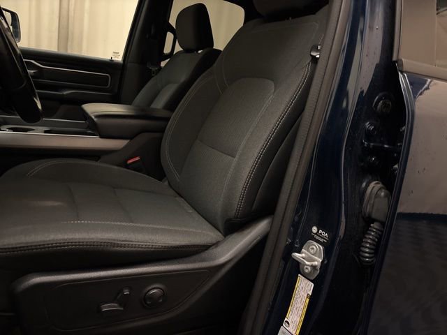 Used 2022 RAM 1500 Big Horn AWD/4WD image 10