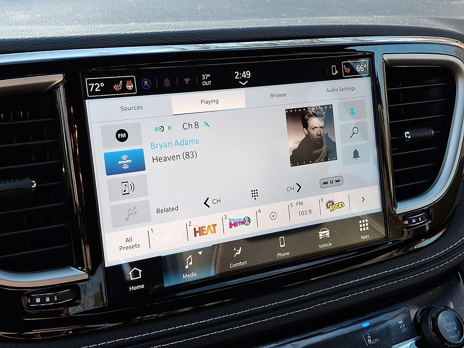 New 2026 Chrysler Pacifica Select image 11