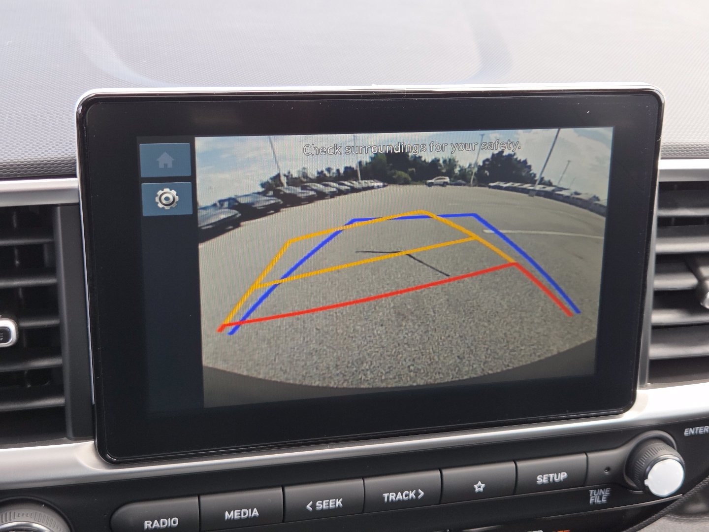 New 2026 Hyundai Venue SEL FWD image 9