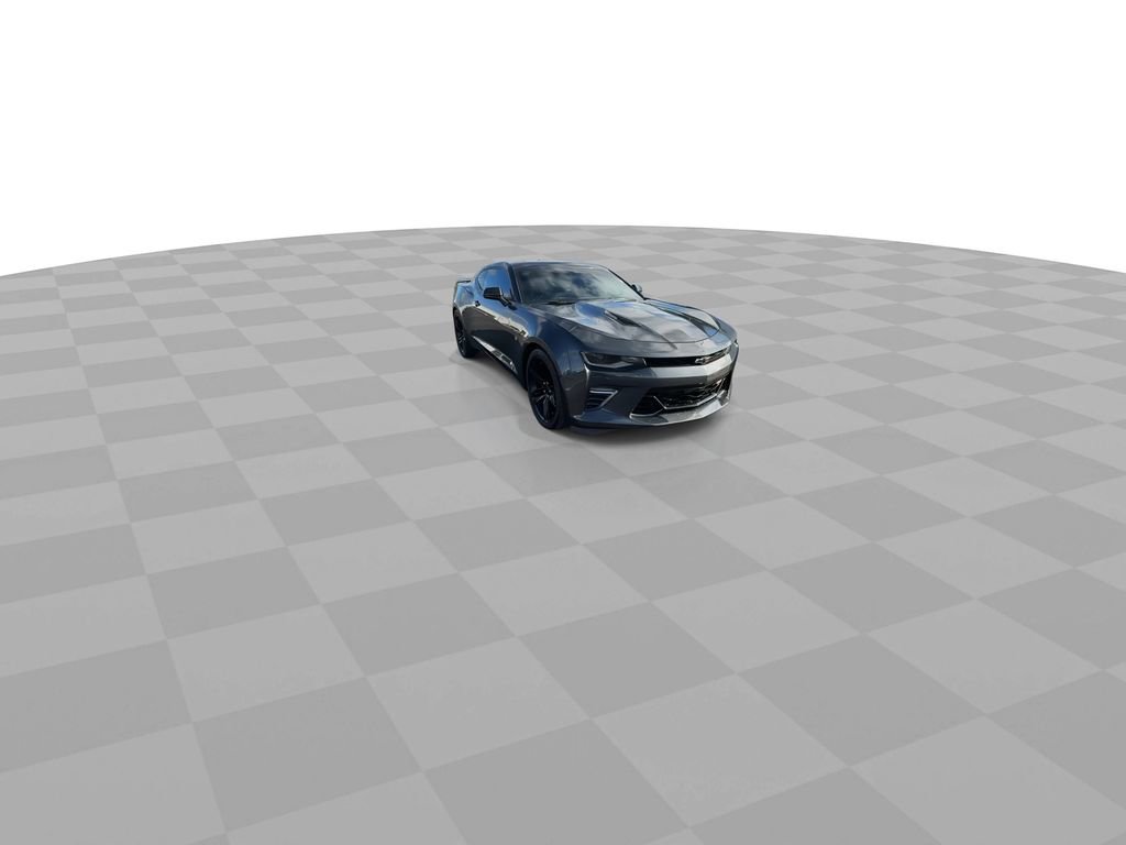 Used 2018 Chevrolet Camaro SS w/ LPO RS/SS Interior Package image 6