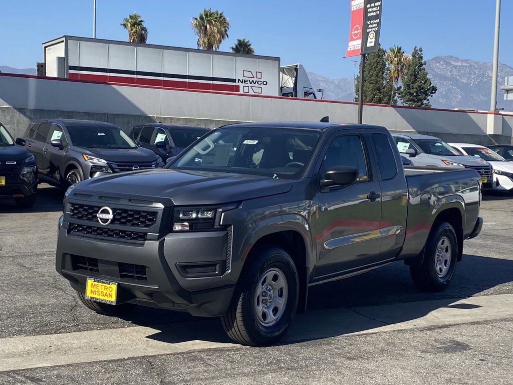 New 2026 Nissan Frontier S image 5