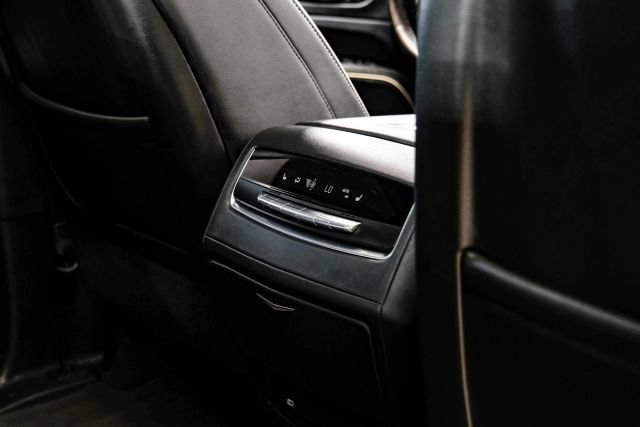 Used 2024 Cadillac Escalade Sport w/ LPO, ONYX Package AWD/4WD image 51