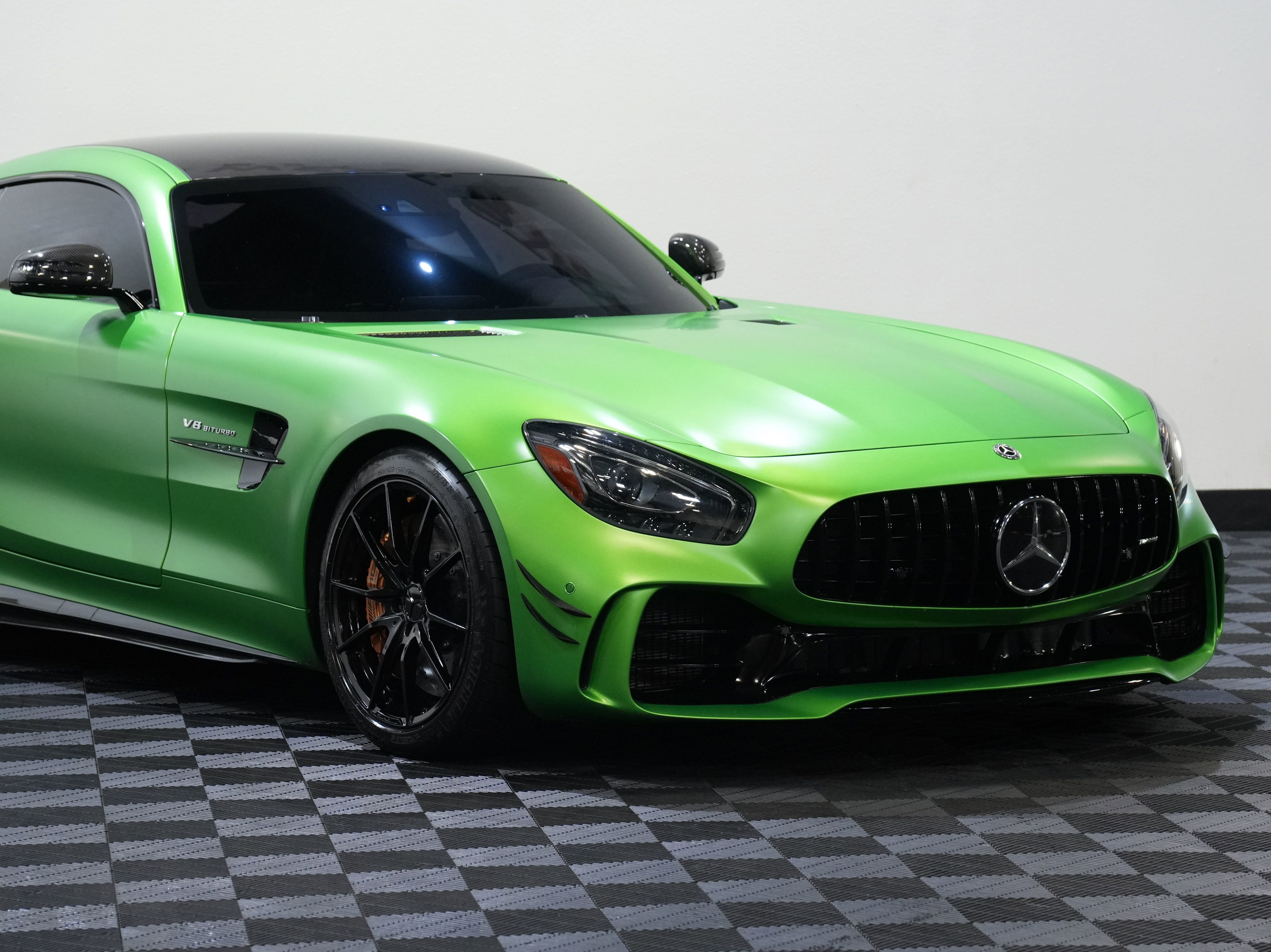 Used 2018 Mercedes-Benz AMG GT R image 9