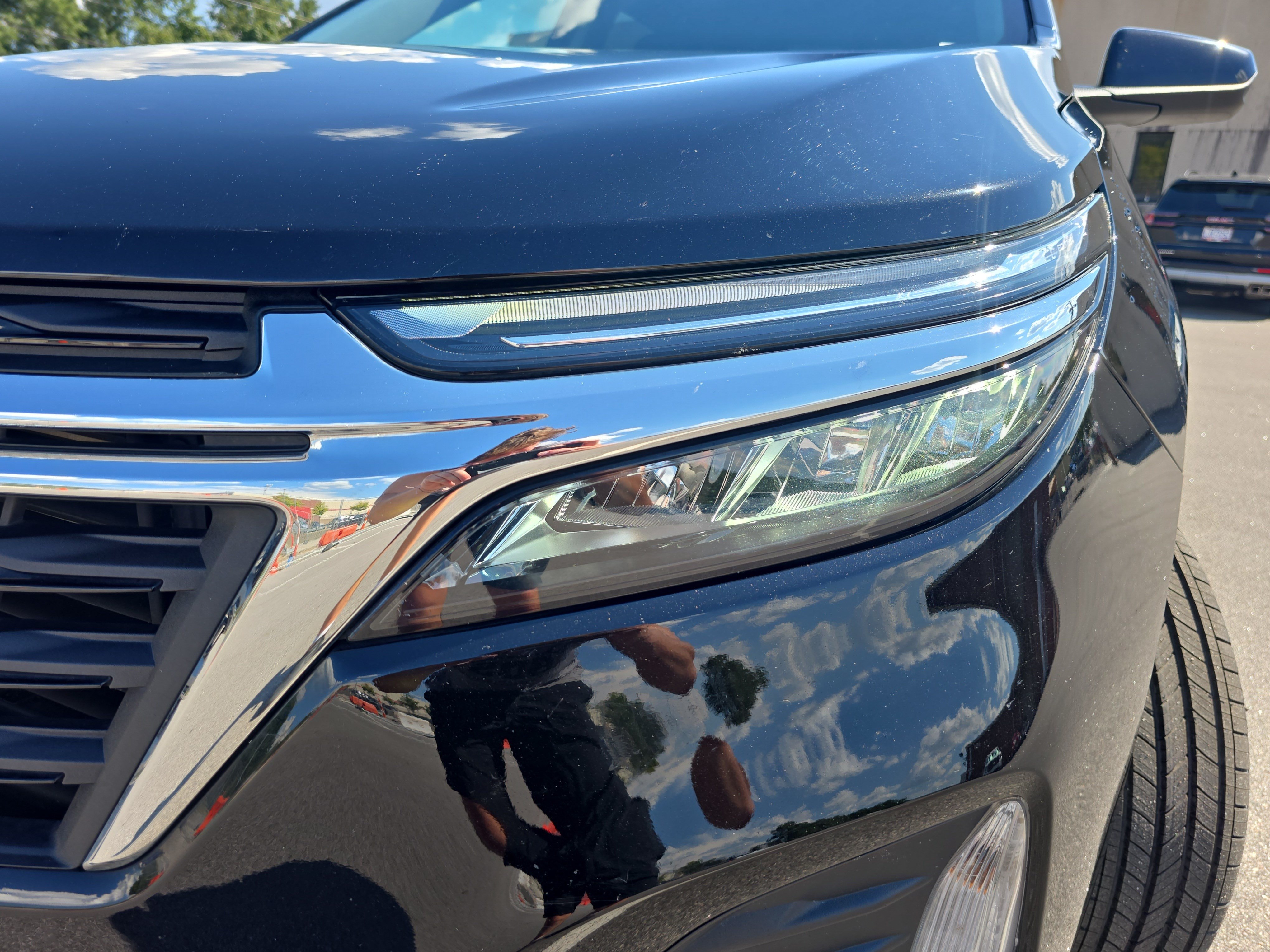 Used 2023 Chevrolet Equinox LT FWD image 32