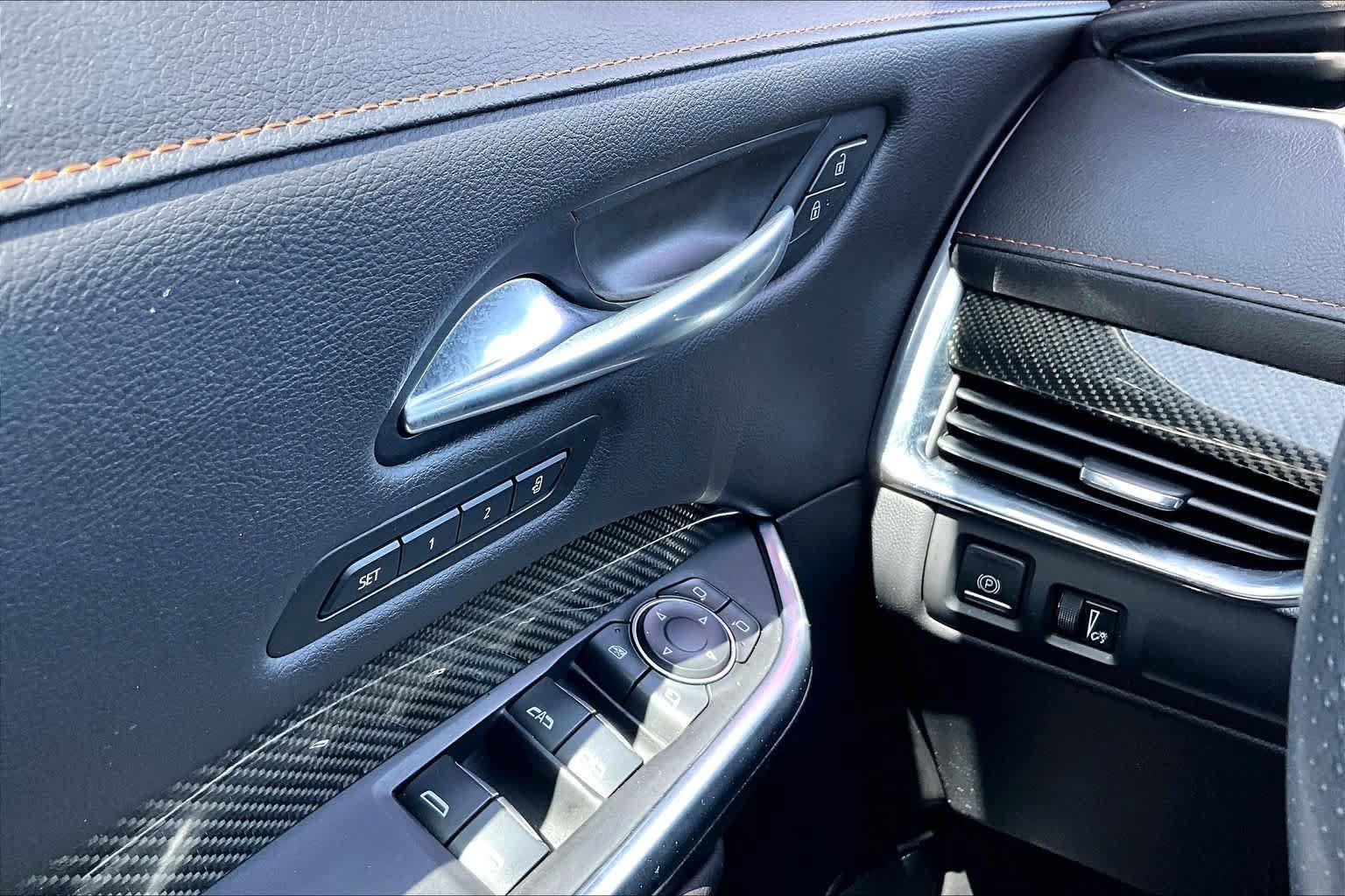 Used 2020 Cadillac XT4 Sport FWD image 36