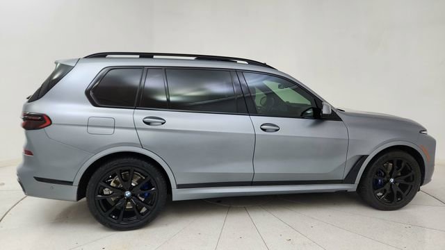 Used 2024 BMW X7 xDrive40i w/ M Sport Package image 6