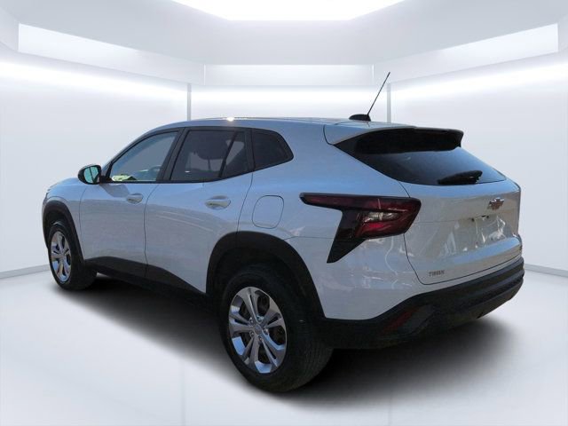 Used 2024 Chevrolet Trax LS FWD image 5