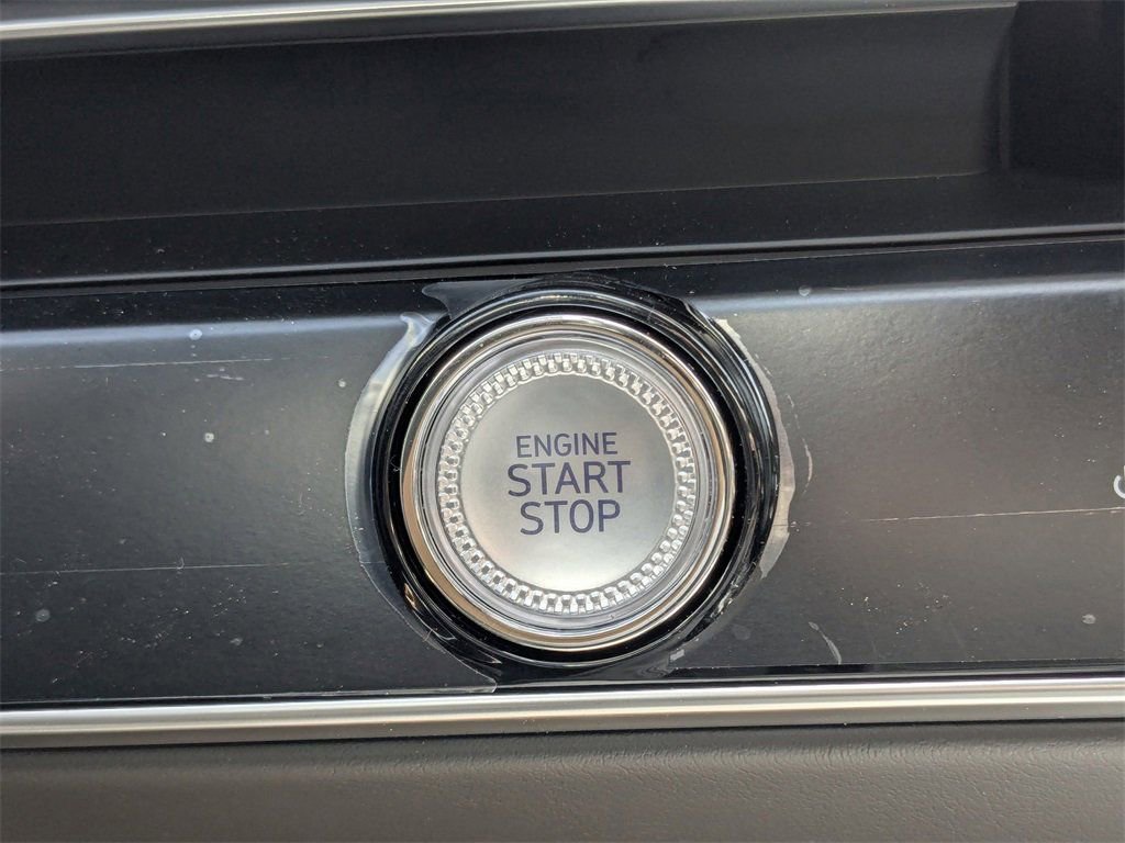 New 2026 Genesis GV70 2.5T Select image 26