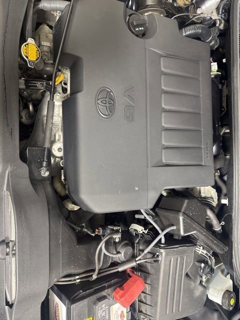 Used 2015 Toyota Venza Limited AWD/4WD image 9