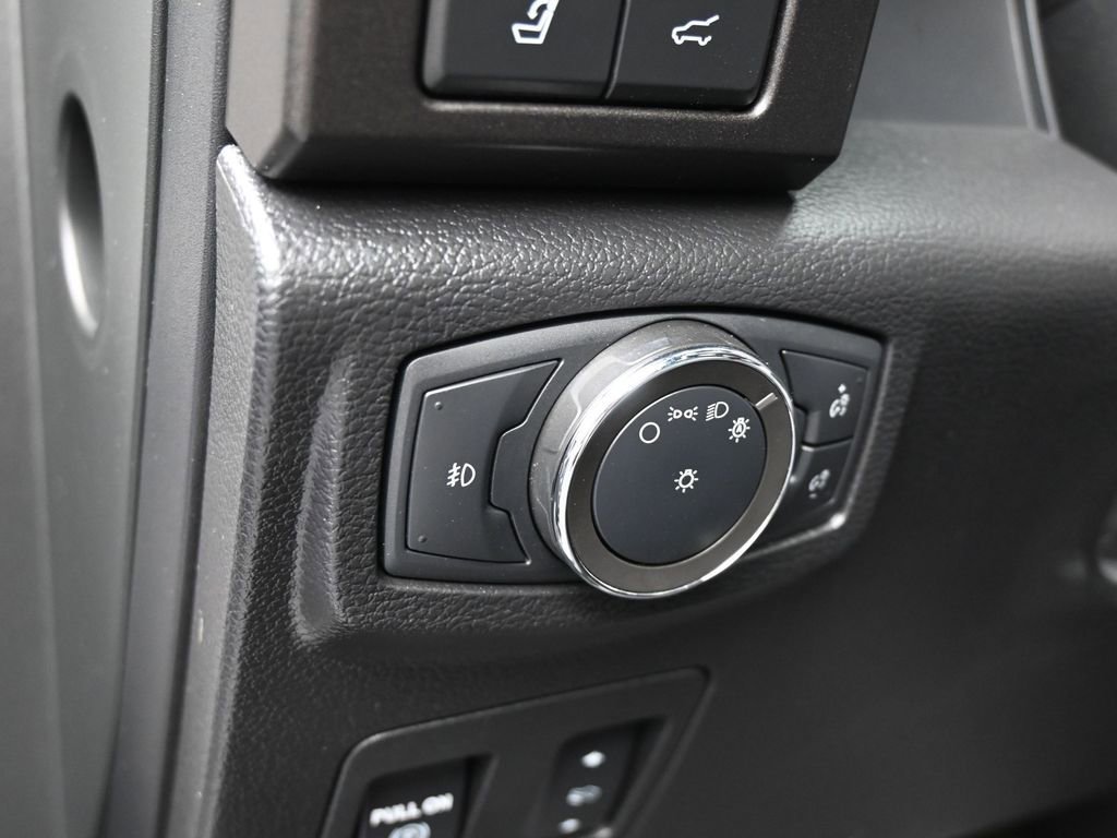 Used 2020 Ford Expedition Limited image 14