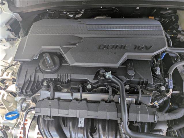 New 2025 Hyundai Elantra Limited image 20