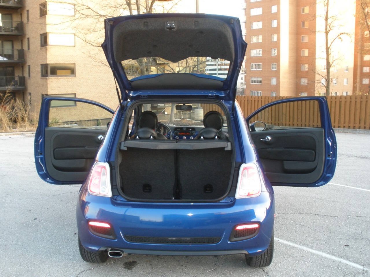 Used 2012 FIAT 500 Sport w/ Safety & Sound Pkg FWD image 19