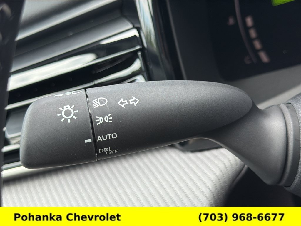 Used 2026 Toyota Camry SE w/ Convenience Package FWD image 10