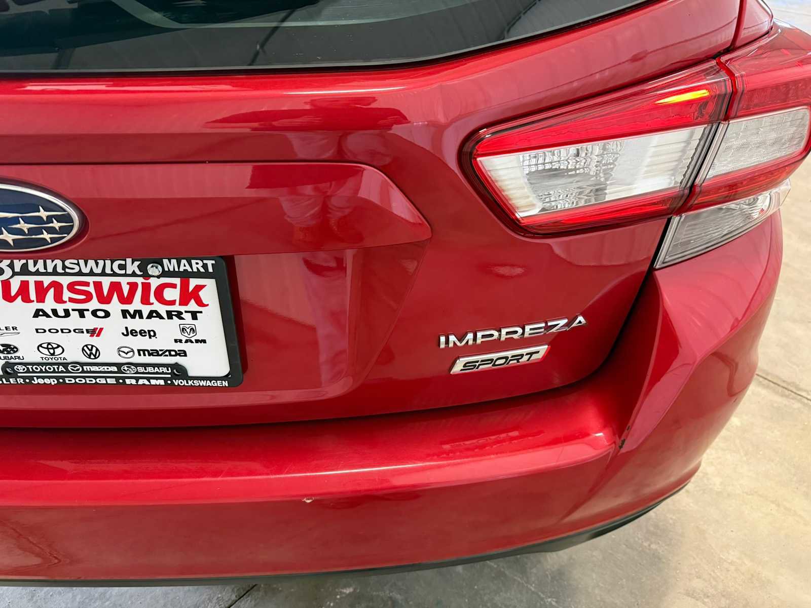 Used 2018 Subaru Impreza 2.0i Sport AWD/4WD image 18