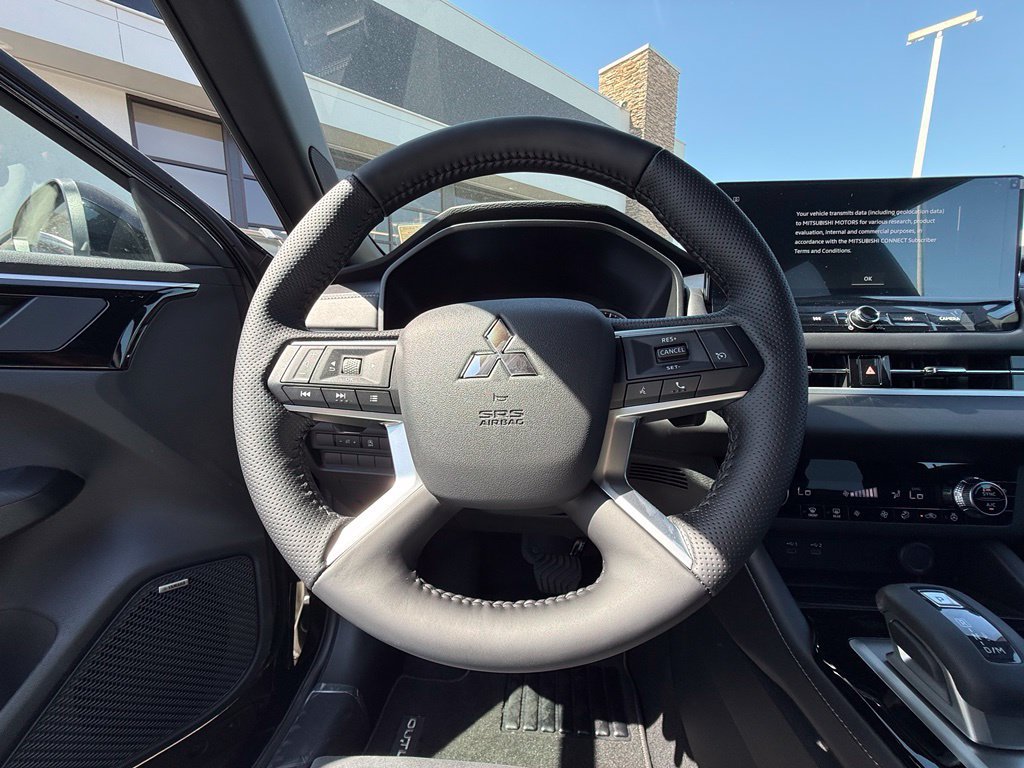 New 2026 Mitsubishi Outlander LE FWD image 19