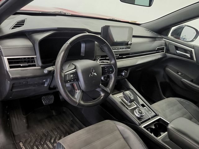 Used 2023 Mitsubishi Outlander Ralliart AWD/4WD image 18