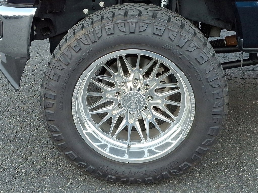 Used 2024 Ford F350 Lariat w/ Chrome Package image 8