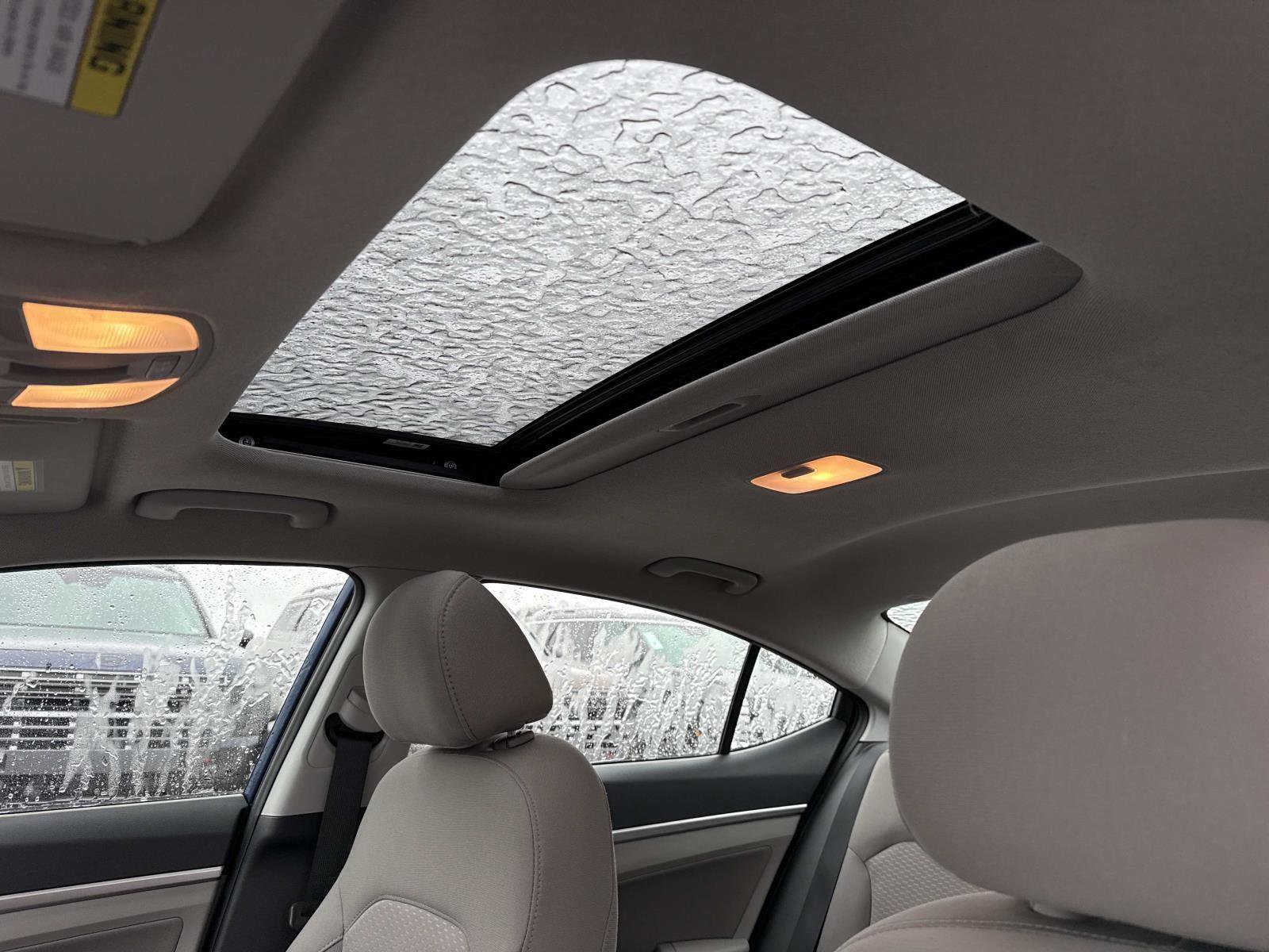 Used 2020 Hyundai Elantra Value Edition w/ Cargo Package (C1) image 4