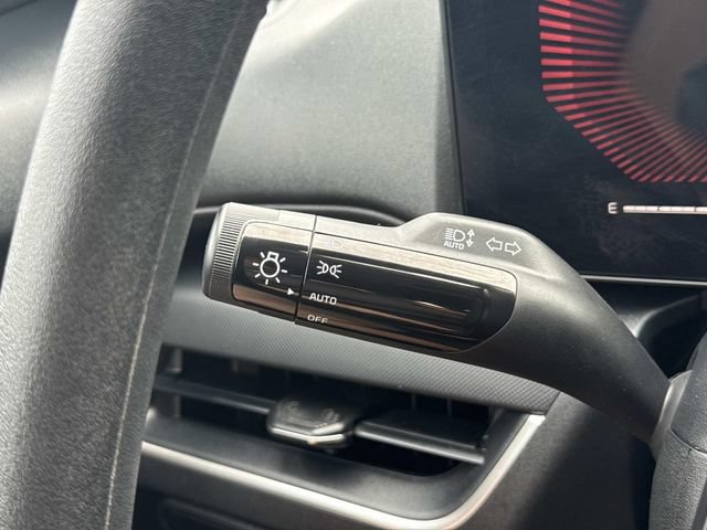 Used 2025 Kia K4 FWD image 26