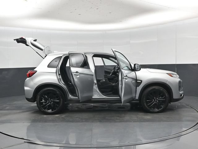 Used 2026 Mitsubishi Outlander Sport LE AWD/4WD image 56