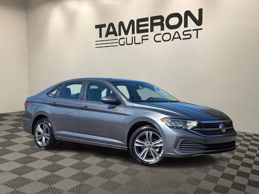 Used 2024 Volkswagen Jetta SE FWD image 1