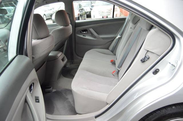 Used 2011 Toyota Camry LE w/ LE Extra-Value Pkg FWD image 37