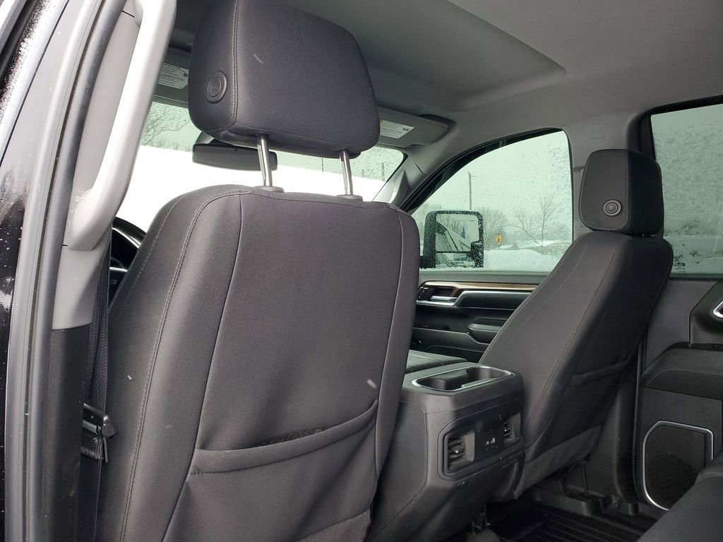 Used 2024 Chevrolet Silverado 2500 LT w/ Midnight Edition image 28
