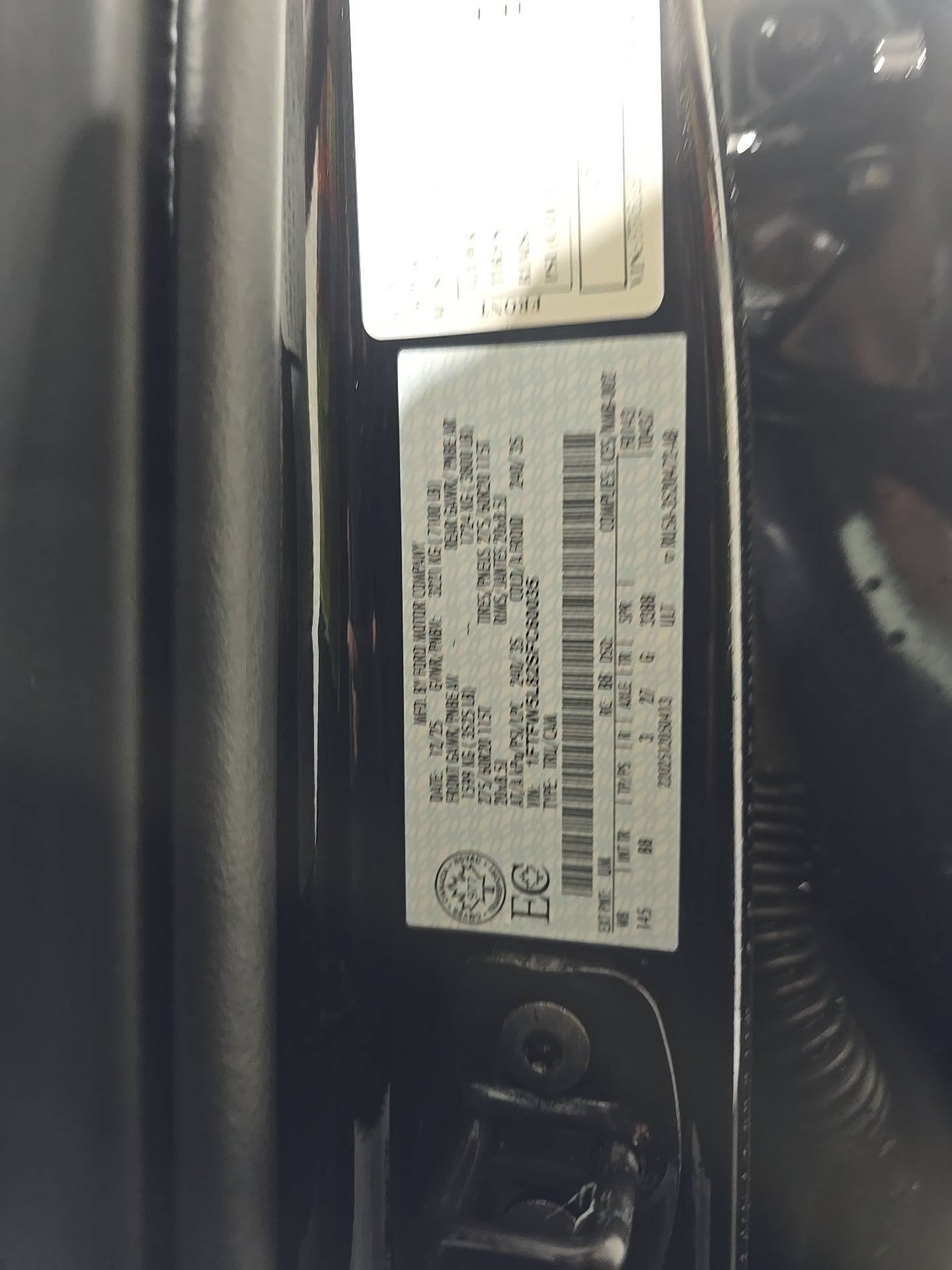 Used 2025 Ford F150 Lariat w/ Bed Utility Package AWD/4WD image 14
