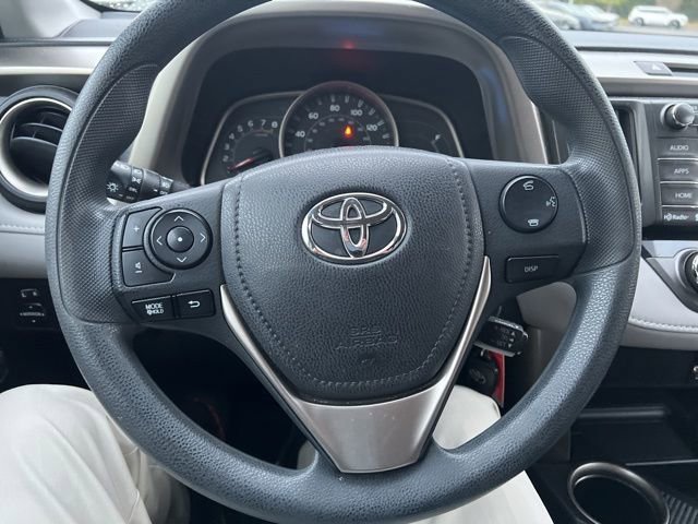 Used 2015 Toyota RAV4 XLE image 10