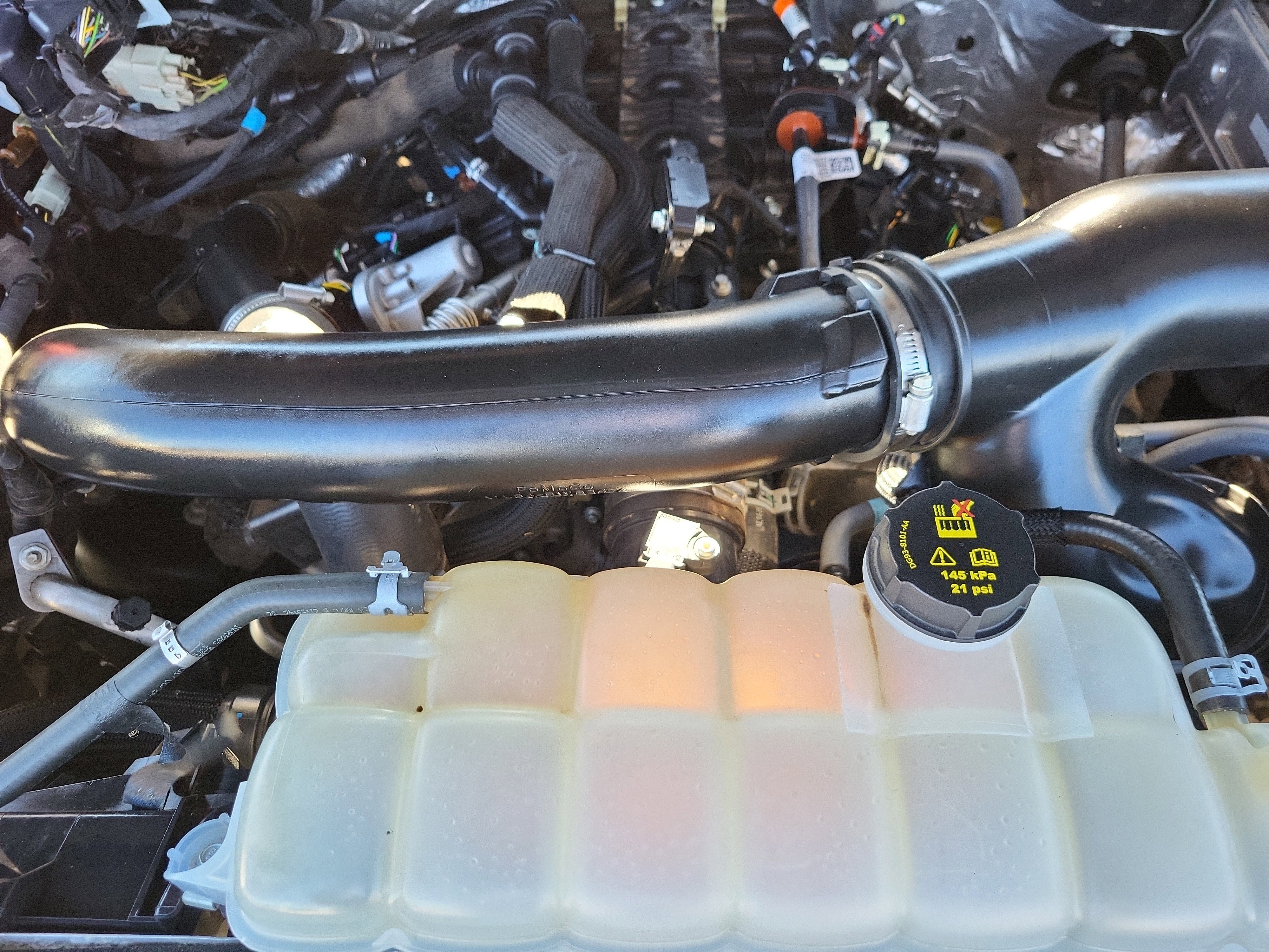 Used 2024 Ford Expedition Limited image 16