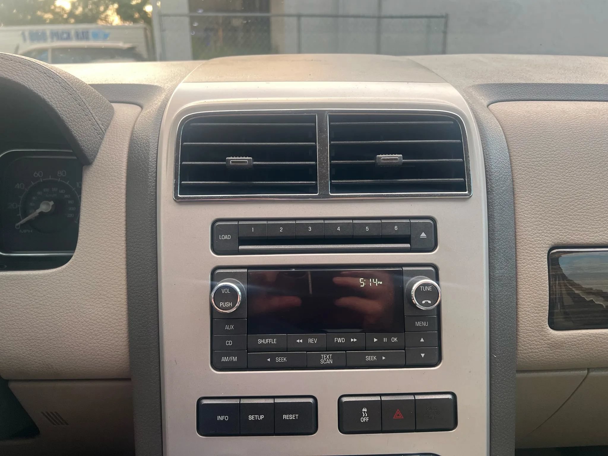 Used 2008 Lincoln MKX 2WD image 11
