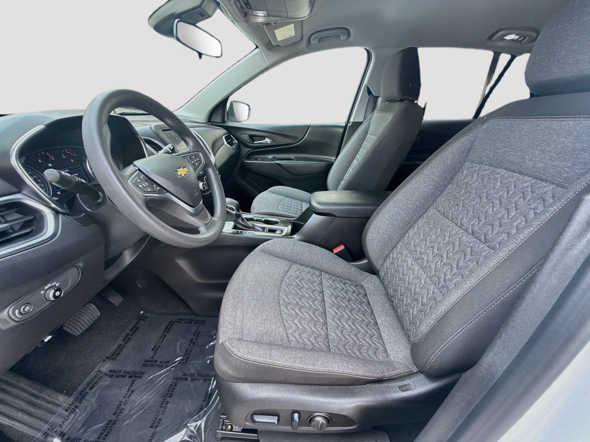 Used 2023 Chevrolet Equinox LT FWD image 16