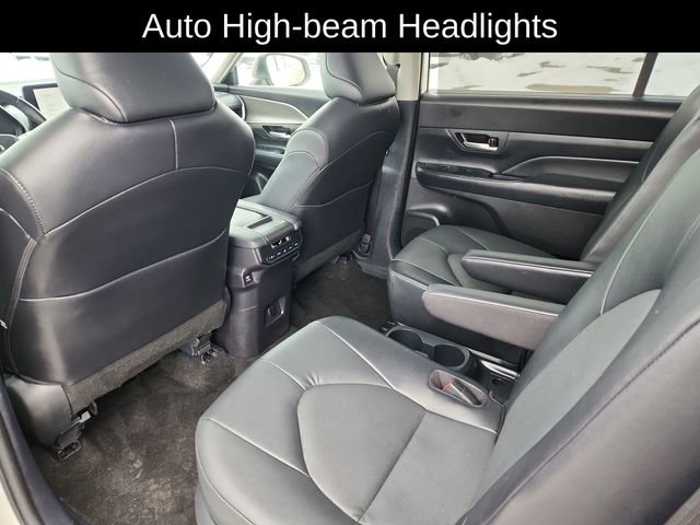Used 2024 Toyota Grand Highlander XLE image 24