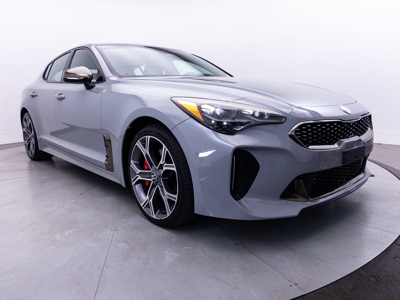 Used 2019 Kia Stinger GT RWD image 11