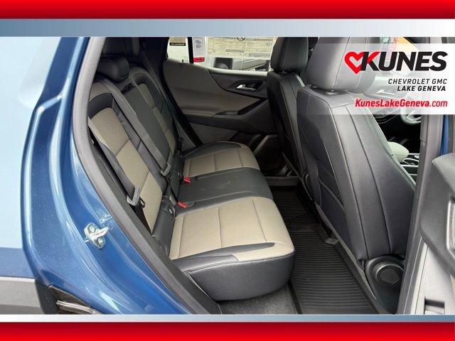New 2026 Chevrolet Equinox LT w/ Convenience Package II image 17