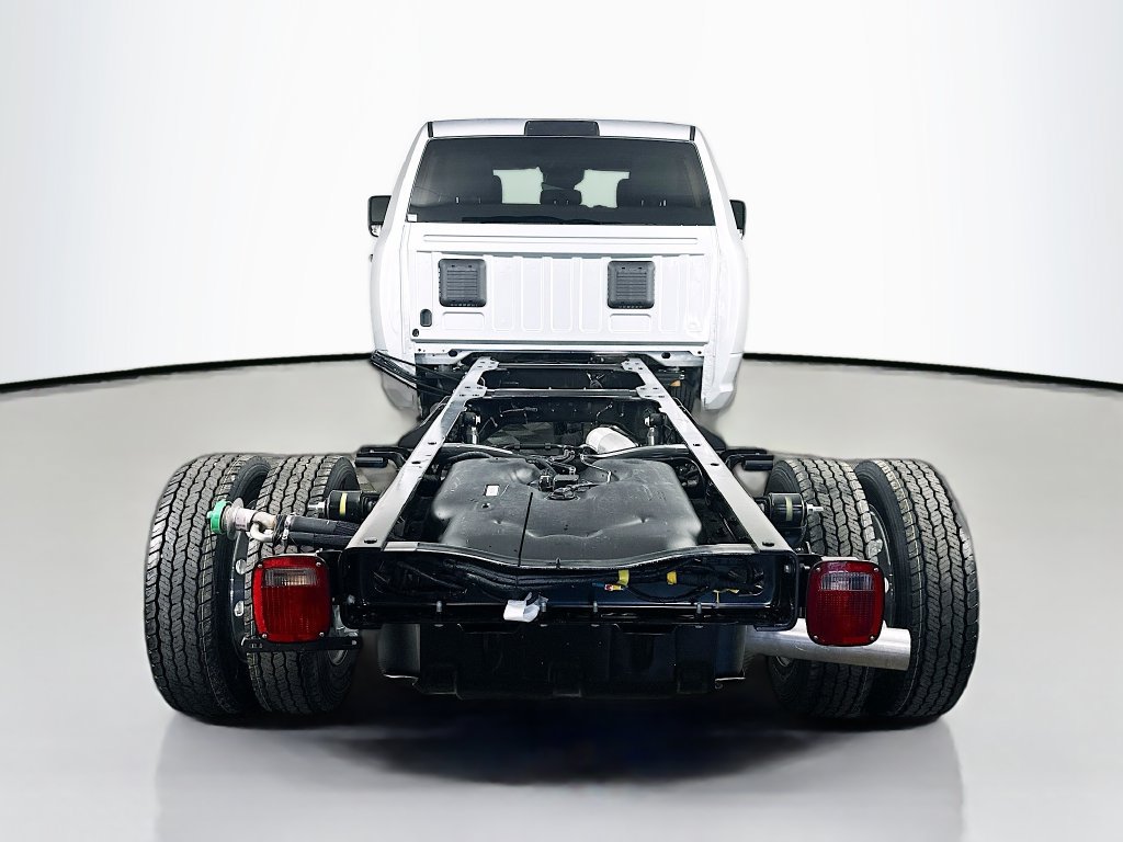 New 2026 RAM 4500 Tradesman w/ Chrome Appearance Group AWD/4WD image 6