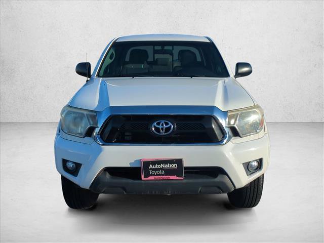 Used 2014 Toyota Tacoma PreRunner w/ SR5 Package RWD image 2