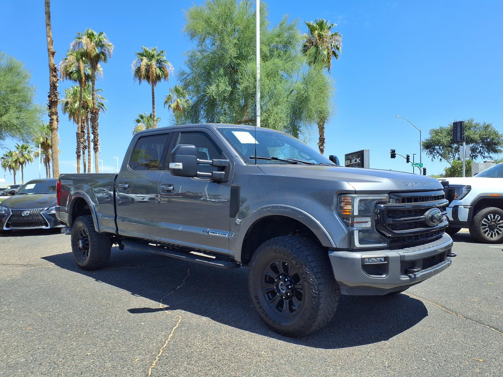 Used 2022 Ford F250 Lariat w/ Tremor Off-Road Package AWD/4WD image 3