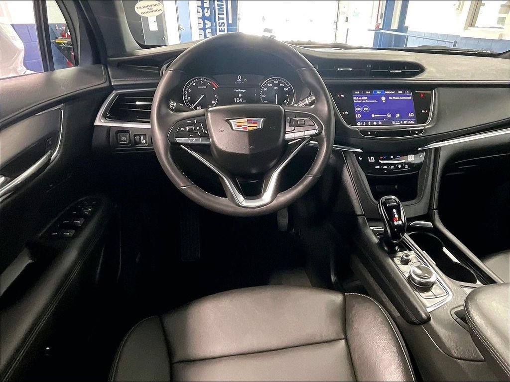 Used 2024 Cadillac XT6 Luxury w/ LPO, Floor Liner Package AWD/4WD image 18