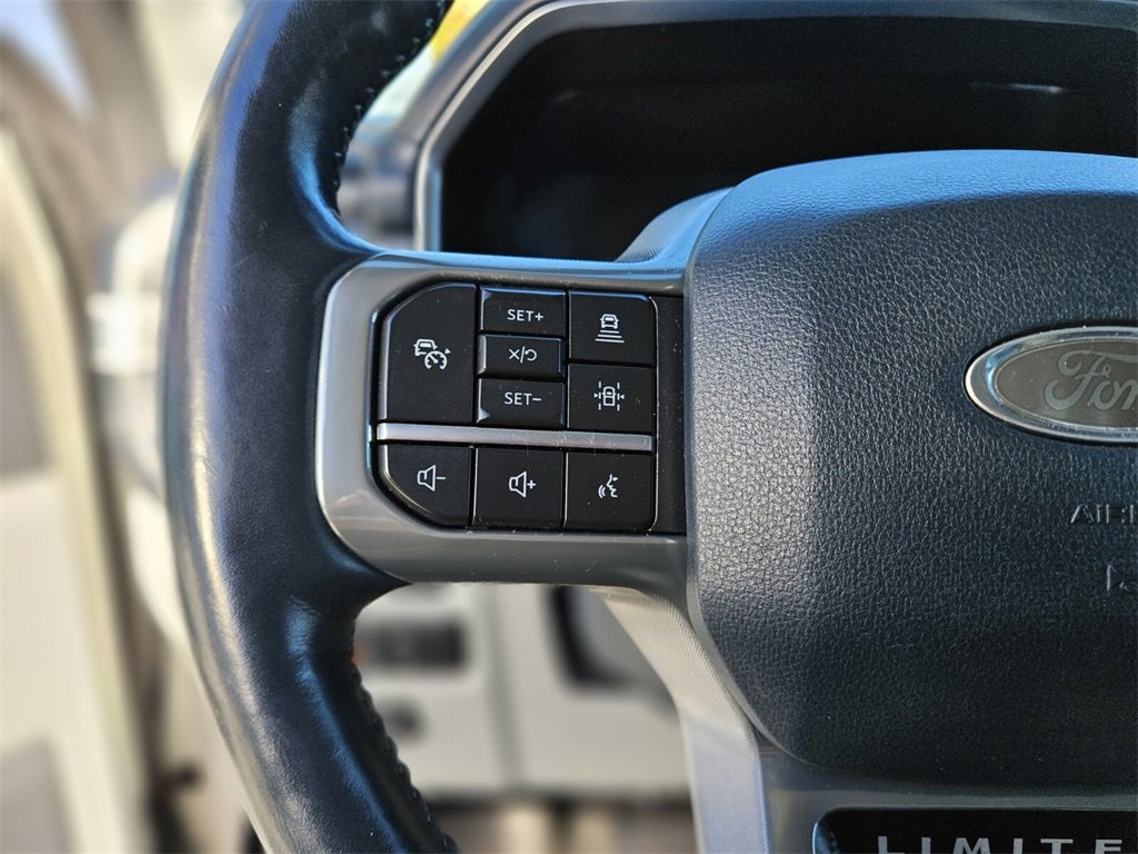 Used 2022 Ford F150 Limited image 27