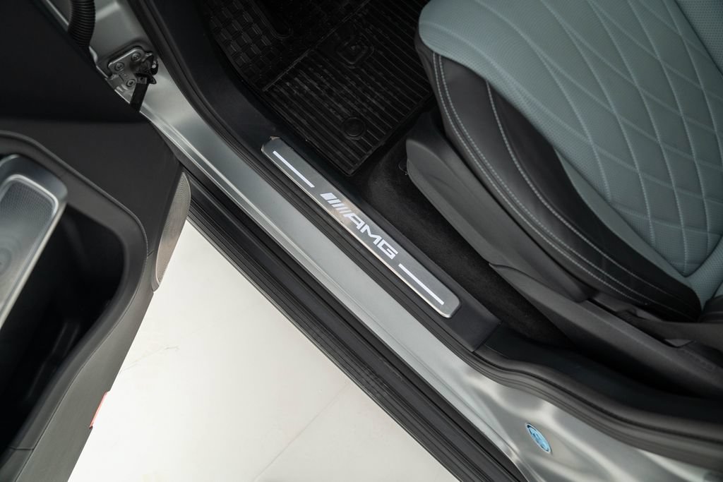 Used 2025 Mercedes-Benz G 63 AMG 4MATIC image 29