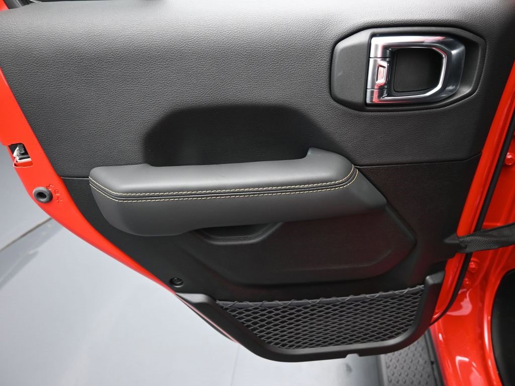 New 2025 Jeep Gladiator Sport image 12