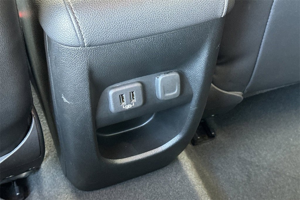 Used 2021 Chevrolet Colorado ZR2 image 16