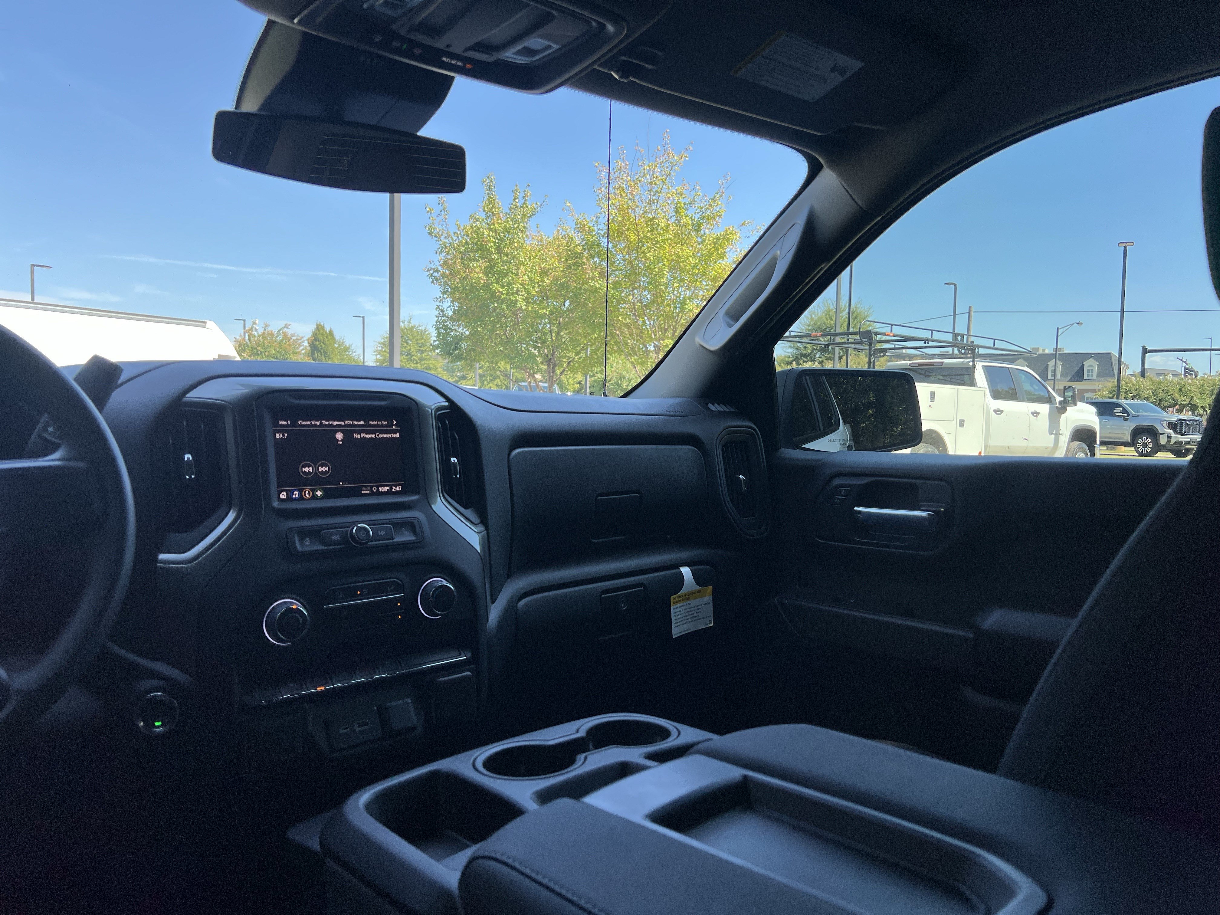 New 2026 Chevrolet Silverado 1500 Custom w/ Turbomax Blackout Package AWD/4WD image 24