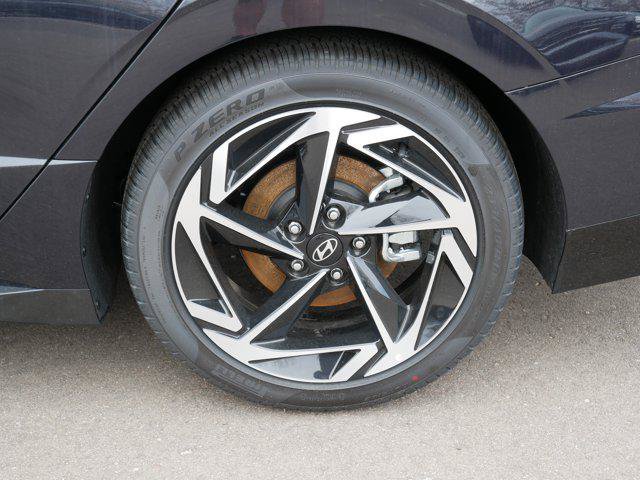 New 2026 Hyundai Sonata SEL AWD/4WD image 4