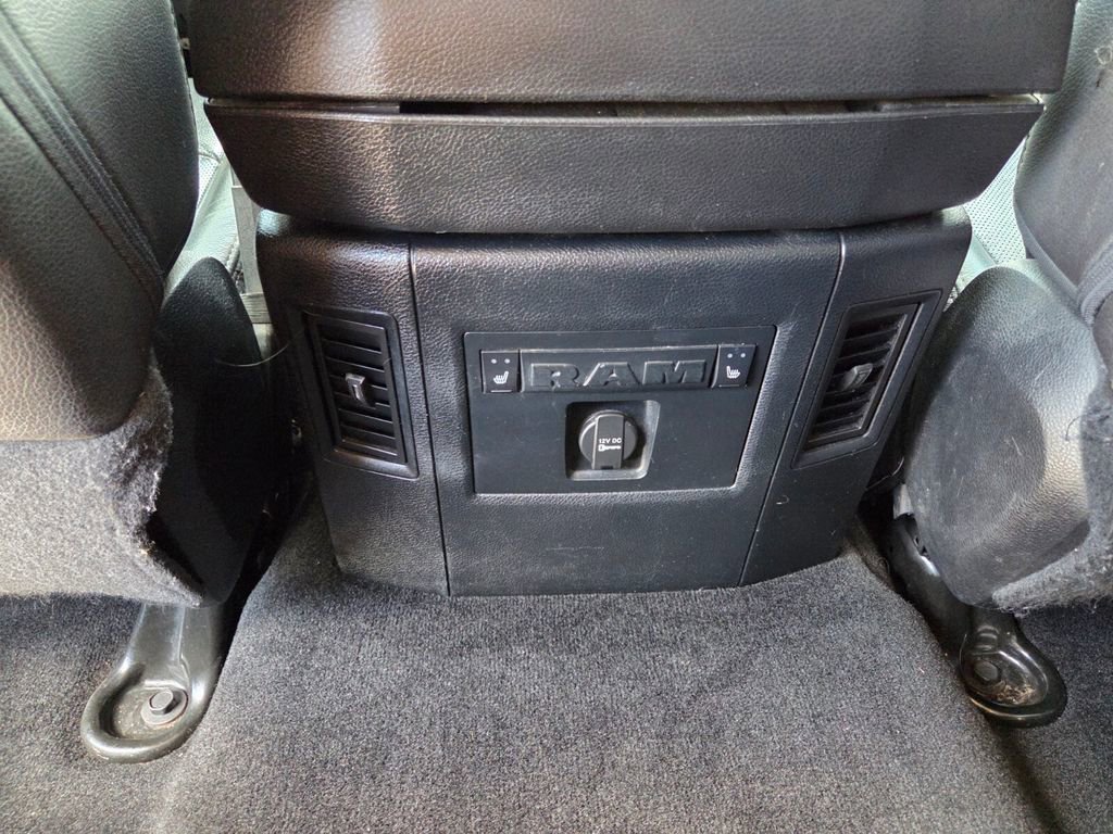 Used 2016 RAM 1500 Laramie w/ Convenience Group RWD image 15